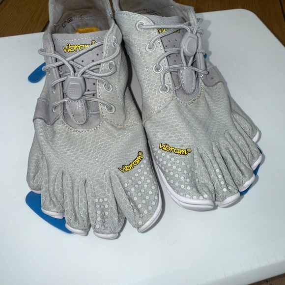 Vibram‎ FiveFingers Grey Running Trail Walking Barefoot Shoes Size 37 - Picture 14 of 16